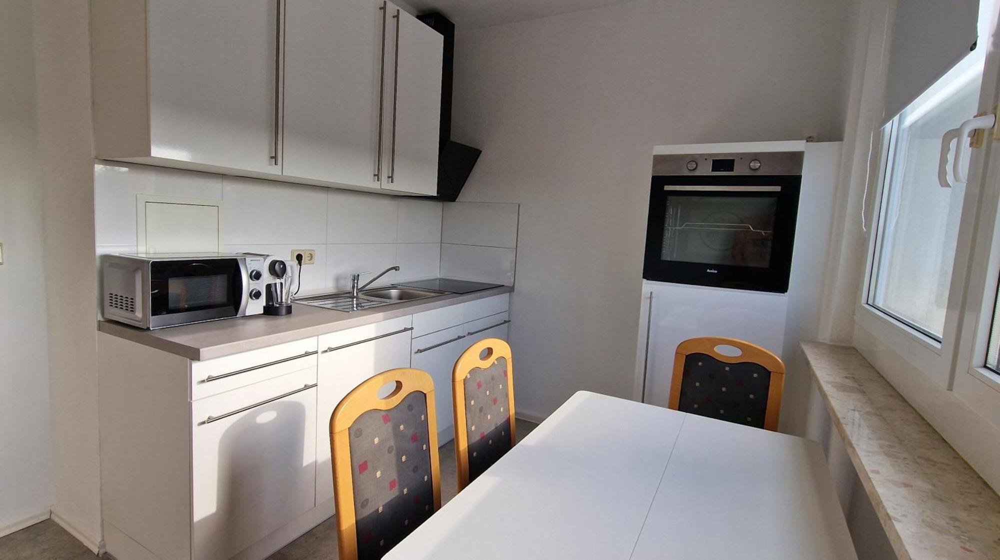 2 Bedroom Cityview Apartment Ps5-Qled Tv-Parking Chemnitz Extérieur photo